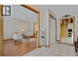 35 SOUTHVIEW Crescent - 6