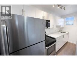 46 COLLEGE Street - 15