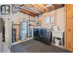 174 SCOTT Avenue - 25