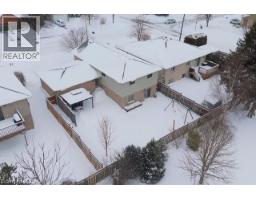 174 SCOTT Avenue - 27