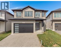 24 MOON Crescent - 2