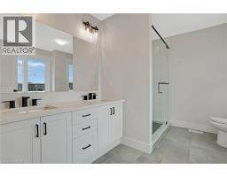 24 MOON Crescent - 31