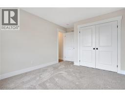 24 MOON Crescent - 37