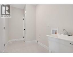 24 MOON Crescent - 8