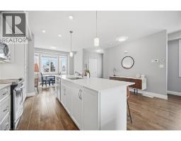 180 BENTON Street - 20