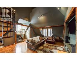 81 BROADWAY Street UnitNo. Unit 11 - 32