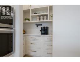 12 MACNEIL Court - 20