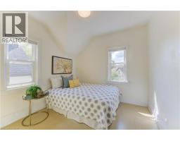 229 LANCASTER Street E - 14