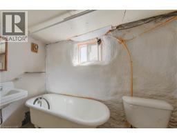 229 LANCASTER Street E - 19