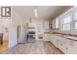 229 LANCASTER Street E - 9