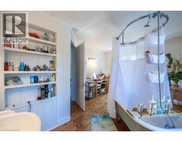 1047 BAY Street - 22