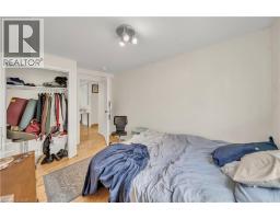 24 COLUMBIA Street W - 17