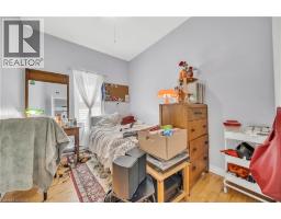 24 COLUMBIA Street W - 36