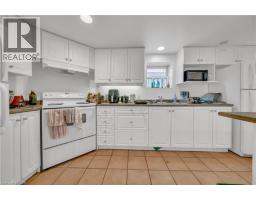 24 COLUMBIA Street W - 39