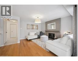 33 MANITOULIN Crescent - 15