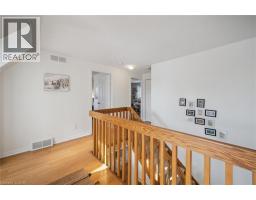 33 MANITOULIN Crescent - 20