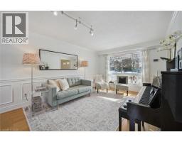 33 MANITOULIN Crescent - 6