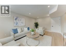 402 HERITAGE Drive - 22