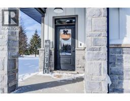 338 SNYDERS Road E - 3