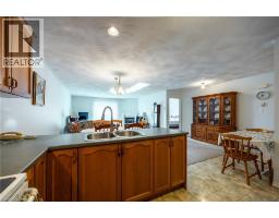 74 WILSON Avenue UnitNo. 6 - 8