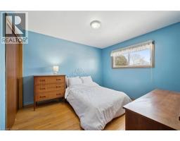 358 SOUTHILL Drive - 17