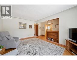 358 SOUTHILL Drive - 7