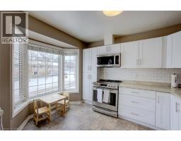 2 WINSTON Boulevard - 23