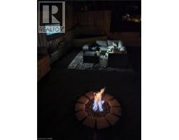 2 WINSTON Boulevard - 40