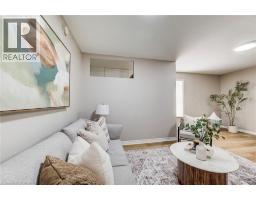 1331 KING Street E - 7