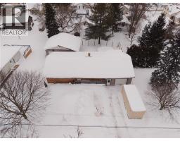 1080 HENRY Street - 2