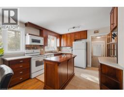 1080 HENRY Street - 8