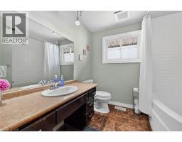 163 RAINHAM Road - 21