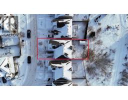 75 CHASE Crescent - 37