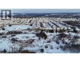 75 CHASE Crescent - 38