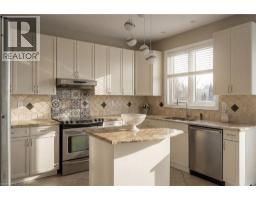 75 CHASE Crescent - 9