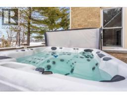 825946 TOWNSHIP ROAD 8 - 43