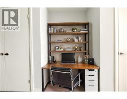 108 GARMENT Street UnitNo. 1309 - 5