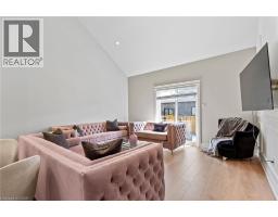 24 TAMARACK Way - 10