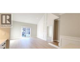 24 TAMARACK Way - 36