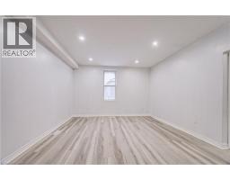 115 COURTNEY Street - 6