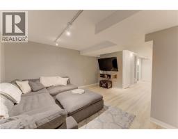 160 SHADOW WOOD Court - 32