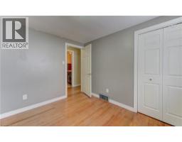 600 MOUNT ANNE Drive UnitNo. A - 17