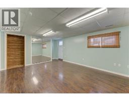 600 MOUNT ANNE Drive UnitNo. A - 24