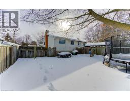 600 MOUNT ANNE Drive UnitNo. A - 32