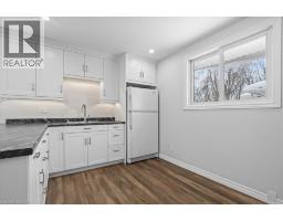 135 ROWLAND Street - 12