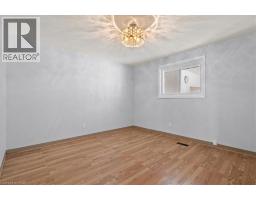 135 ROWLAND Street - 20