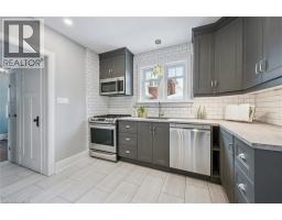 126 PANDORA Avenue N - 16