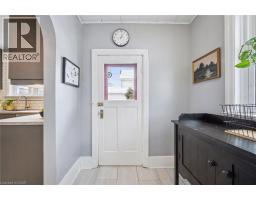 126 PANDORA Avenue N - 21