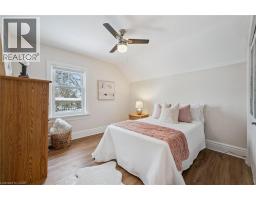 126 PANDORA Avenue N - 25