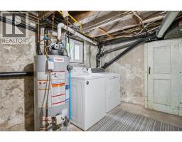 126 PANDORA Avenue N - 32